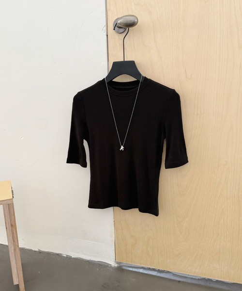 CHUN CHUN NOTES(チュンチュンノーツ)の「26AW/ベーシック5分袖ストレッチカットソー(Tシャツ/カットソー・レディース・グレー/ブラック/ホワイト・M)」の10枚目の写真