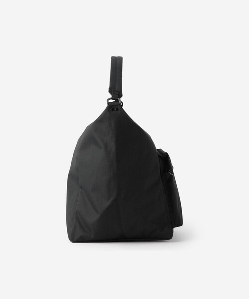 Bshop(ビショップ)の「KARRI | リサイクルコーデュラ 2WAY ショルダーバッグ M UNISEX(ショルダーバッグ・レディース・ブラック・M)」の3枚目の写真