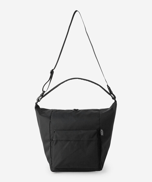Bshop(ビショップ)の「KARRI | リサイクルコーデュラ 2WAY ショルダーバッグ M UNISEX(ショルダーバッグ・レディース・ブラック・M)」の5枚目の写真
