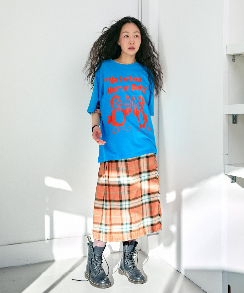 MOSQUITO MURDERERS(モスキートマーダラーズ)の「No Perfect Human Being T-SHIRT(Tシャツ/カットソー・メンズ・その他・1/2/3)」の3枚目の写真