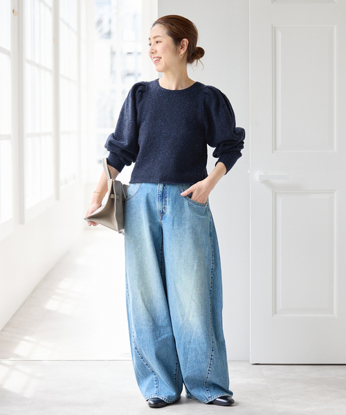 Spick & Span(スピックアンドスパン)の「ショルダーパフクルーネックプルオーバー(ニット/セーター・レディース・チャコールグレー/ネイビー・FREE)」の4枚目の写真