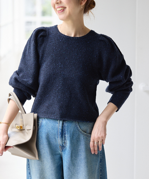 Spick & Span(スピックアンドスパン)の「ショルダーパフクルーネックプルオーバー(ニット/セーター・レディース・チャコールグレー/ネイビー・FREE)」の14枚目の写真