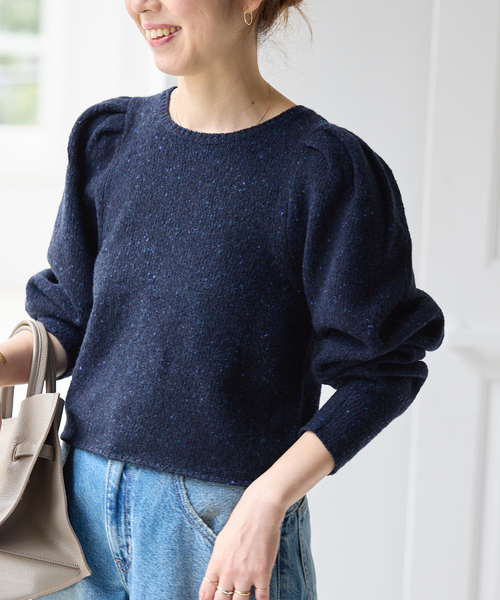 Spick & Span(スピックアンドスパン)の「ショルダーパフクルーネックプルオーバー(ニット/セーター・レディース・チャコールグレー/ネイビー・FREE)」の15枚目の写真