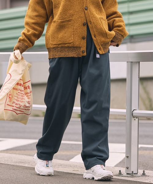 THE CRAFT CREW PRODUCTS(ザクラフトクループロダクツ)の「【EPIX MOTIONシリーズ】<セットアップ対応>マルチファンクショナル ウェビングベルト タック テーパード イージーパンツ / 吸水速乾・アンチピリング・UVカット・イージーケア【THE CRAFT CREW PRODUCTS】(その他パンツ・メンズ・オリーブ/モカ/チャコール/ブラック/ダークネイビー・S/L/M)」の17枚目の写真