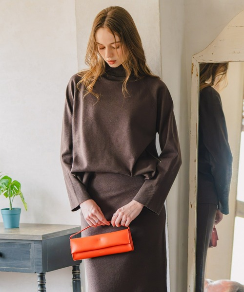 Maison INNESS(メゾンアイネス)の「【ZOZO限定】エフォートレスニットセットアップ(セットアップ・レディース・ブラック/ブラウン・S/M/L/LL/3L)」の1枚目の写真