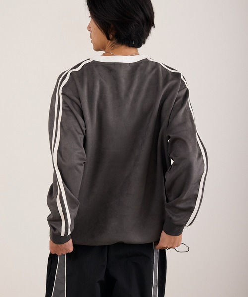 ROOPTOKYO（ループトウキョウ）の「カットスエードL/Sゲームシャツ ロンT 長袖 ユニフォーム風 サッカーTシャツ フロント刺繍 袖ライン 裾ドロスト メンズ レディース 2026年 秋 秋服 冬 冬服（Tシャツ/カットソー・メンズ・アイボリー/チャコール・M/L）」の19枚目の写真