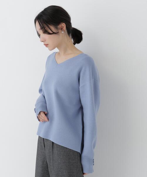 NATURAL BEAUTY BASIC(ナチュラルビューティーベーシック)の「ダブルジャガードVネックニット(ニット/セーター・レディース・ブルー/ブラック/オフホワイト/ブラウン・FREE)」の8枚目の写真