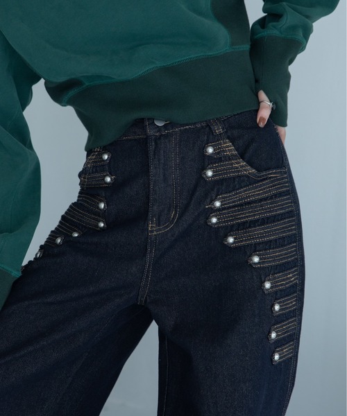 VACANCY(ヴァカンシー)の「ナポレオンボタンカーブデニム(デニムパンツ・レディース・ダークブルー・LARGE/MEDIUM/SMALL)」の12枚目の写真