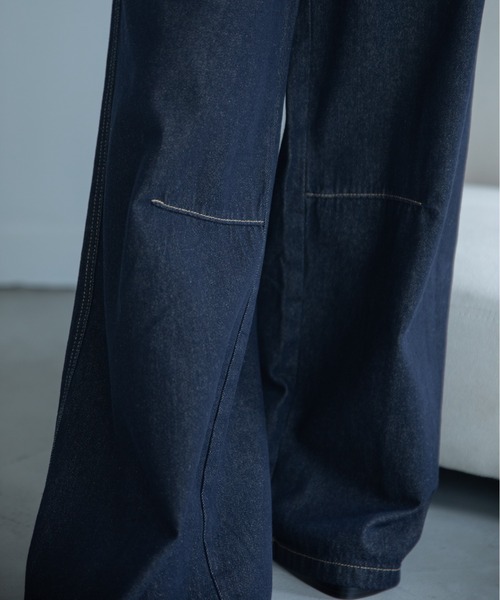 VACANCY(ヴァカンシー)の「ナポレオンボタンカーブデニム(デニムパンツ・レディース・ダークブルー・LARGE/MEDIUM/SMALL)」の9枚目の写真