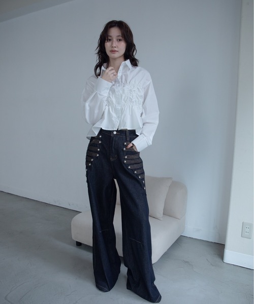 VACANCY(ヴァカンシー)の「ナポレオンボタンカーブデニム(デニムパンツ・レディース・ダークブルー・LARGE/MEDIUM/SMALL)」の2枚目の写真