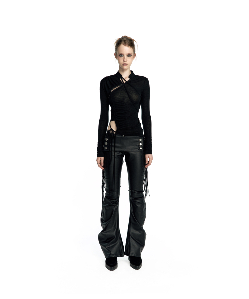 KASHIKO(カシコ)の「Fringe Coated Jeans(その他パンツ・レディース・その他・SMALL/MEDIUM)」の2枚目の写真