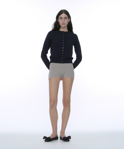 PARTIMENTO WOMEN(パルティメントウィメン)の「PWC リブニットマイクロショーツ_ウォームグレー(その他パンツ・レディース・その他・MEDIUM/LARGE/SMALL)」の5枚目の写真