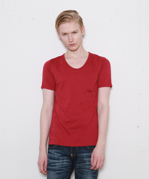 FACTOTUM（ファクトタム）の「【VALLIS】バイオシルキーシリーズ Uネック半袖カットソー（Tシャツ/カットソー・メンズ・レッド/ブラック/クリーム/ブルー/パープル/イエロー/ピンク/ベージュ/オレンジ・46/44/48）」の8枚目の写真