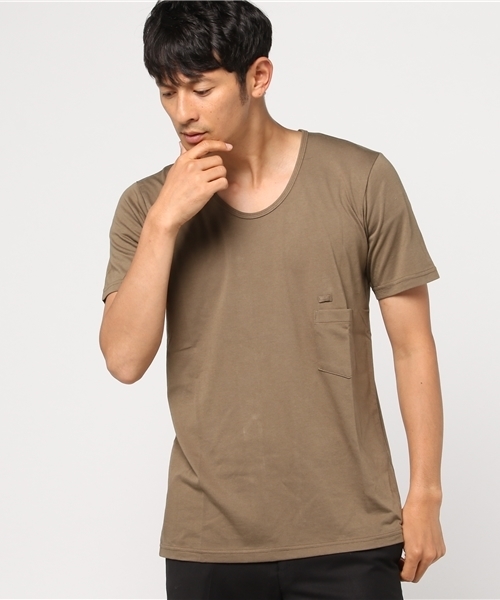 FACTOTUM（ファクトタム）の「【VALLIS】バイオシルキーシリーズ Uネック半袖カットソー（Tシャツ/カットソー・メンズ・レッド/ブラック/クリーム/ブルー/パープル/イエロー/ピンク/ベージュ/オレンジ・46/44/48）」の3枚目の写真