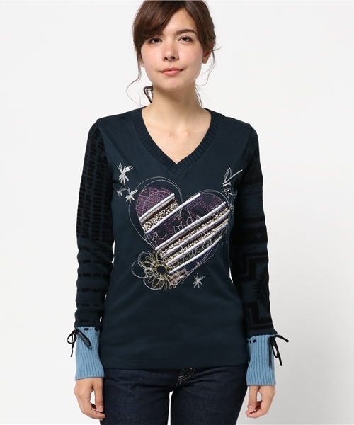 Desigual（デシグアル）の「「Desigual/デシグアル」Tシャツ（Tシャツ/カットソー・レディース・ブルー系その他・LARGE/SMALL/MEDIUM/X-LARGE/X-SMALL）」の3枚目の写真