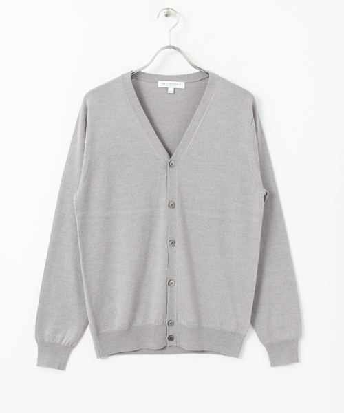 URBAN RESEARCH(アーバンリサーチ)の「UR イタリアンウール Vカーディガン(カーディガン/ボレロ・メンズ・ブラック/グレー/ネイビー・MEDIUM/LARGE)」の9枚目の写真