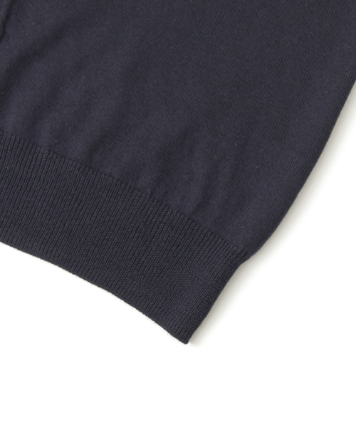 URBAN RESEARCH(アーバンリサーチ)の「UR イタリアンウール Vカーディガン(カーディガン/ボレロ・メンズ・ブラック/グレー/ネイビー・MEDIUM/LARGE)」の4枚目の写真