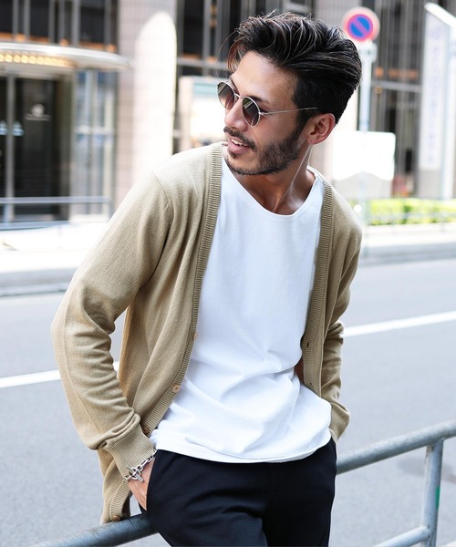 jiggys shop（ジギーズショップ）の「コットン カラー ニット カーディガン（カーディガン/ボレロ・メンズ・ブラック系その他/杢グレー/レッド/ブラック/ネイビー/ブルー系その他/グリーン/ミックスグレー/ブラウン系その他/グレー/ラベンダー/インディゴブルー/ピンク/サックスブルー/ブルー系その他3/ブラック系その他2/ピンク系その他/オレンジ/ブルー系その他2/ワイン/ブルー系その他4/ベージュ系その他3/ブラウン系その他2/ベージュ系その他2/ブルー系その他5/グレイッシュベージュ・MEDIUM/X-LARGE/LARGE/SMALL）」の8枚目の写真