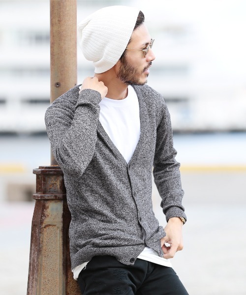 jiggys shop（ジギーズショップ）の「コットン カラー ニット カーディガン（カーディガン/ボレロ・メンズ・ブラック系その他/杢グレー/レッド/ブラック/ネイビー/ブルー系その他/グリーン/ミックスグレー/ブラウン系その他/グレー/ラベンダー/インディゴブルー/ピンク/サックスブルー/ブルー系その他3/ブラック系その他2/ピンク系その他/オレンジ/ブルー系その他2/ワイン/ブルー系その他4/ベージュ系その他3/ブラウン系その他2/ベージュ系その他2/ブルー系その他5/グレイッシュベージュ・MEDIUM/X-LARGE/LARGE/SMALL）」の6枚目の写真