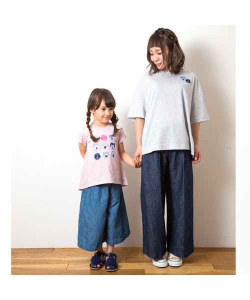 apres les cours(アプレレクール)の「ポケットフラワー刺繍デニムワイドパンツ(ママ) 8.5分丈(デニムパンツ・キッズ・ブルー/ネイビー・MEDIUM)」の3枚目の写真
