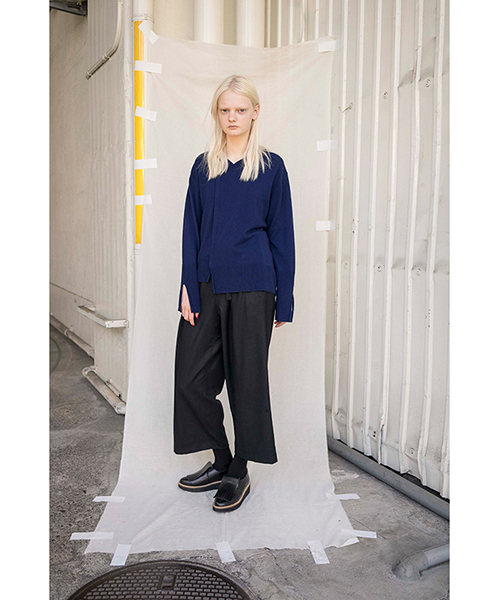 ZUCCa（ズッカ）の「ウールセーター（ニット/セーター・レディース・ブルー/ブラック/マスタード/ダークグレー・M/M size）」の19枚目の写真