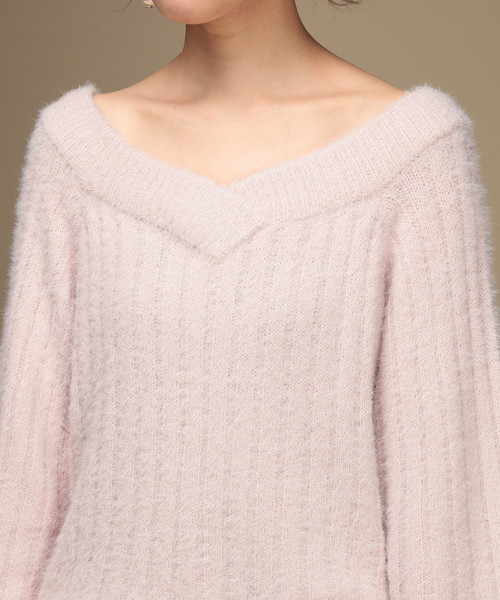 natural couture（ナチュラルクチュール）の「フェザーヤーンオフショルＶネック（ニット/セーター・レディース・ネイビー/サックスブルー/ピンク/アイボリー・FREE）」の22枚目の写真