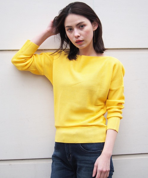 PICCIN（ピッチン）の「ボートネック横リブドルマン長袖ニット（ニット/セーター・レディース・オフホワイト/ブラック/イエロー/ピンク・MEDIUM）」の4枚目の写真