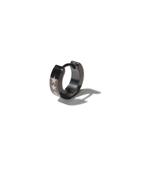 ANCHOR(アンカー)の「4mmワイド フープピアス ブラック スター 13mm(ピアス(片耳用)・メンズ・ブラック・FREE)」の4枚目の写真