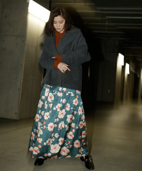 Abahouse Devinette（ドゥヴィネット）の「ビッグカラーコート（ピーコート・レディース・チャコールグレー/ピンク・フリー）」の3枚目の写真