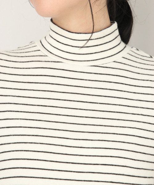 LOWRYS FARM（ローリーズファーム）の「ソフトタッチテレコタートル　809369（Tシャツ/カットソー・レディース・オフホワイト/ホワイト×ブラック/ブラック/ブラウン/ネイビー・MEDIUM/LARGE）」の20枚目の写真