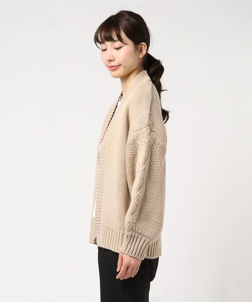 WEGO（ウィゴー）の「WEGO/ケーブルスリーブルーズカーディガン（カーディガン/ボレロ・レディース・イエロー/ベージュ/アイボリー/パープル・FREE）」の6枚目の写真
