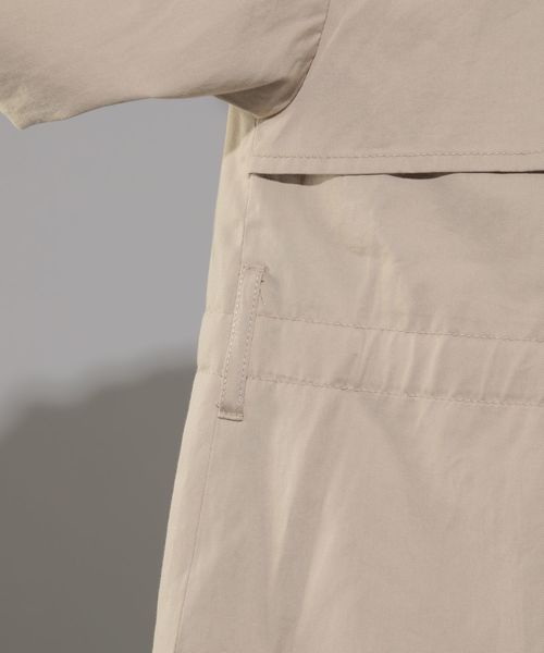 PAGEBOY（ページボーイ）の「Cテンセル BIGトレンチ2（トレンチコート・レディース・ベージュ/アイボリー・SMALL/MEDIUM）」の5枚目の写真