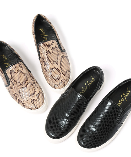 Ray BEAMS（レイビームス）の「Ctrl freak / スネーク柄 スリッポン（スニーカー・レディース・ブラック/ベージュ・23/23.5/24/24.5）」の12枚目の写真