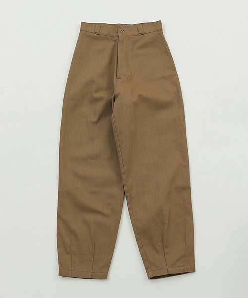 TODAYFUL(トゥデイフル)の「ハムタックテーパードパンツ(その他パンツ・レディース・ブラウン/キナリ・36inch/38inch)」の9枚目の写真