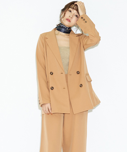 STYLEBLOCK（スタイルブロック）の「とろみ素材ダブルテーラードジャケット（テーラードジャケット・レディース・キャメル/レッド系その他/ブラウン/カーキ・M）」の3枚目の写真