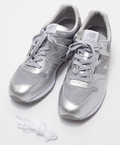 BEAUTY&YOUTH UNITED ARROWS（ビューティーアンドユースユナイテッドアローズ）の「【MENS】∴UA/BY New Balance別注 996/スニーカー§（スニーカー・メンズ・シルバー・8/11/10/9h/7h/9/7/8h）」の4枚目の写真