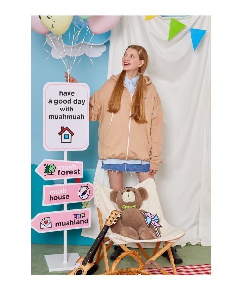 muahmuah(ムーアムーア)の「ワッペンロゴラインジップアップパーカー/ZIP UPフーディー(パーカー・レディース・ライトブルー/ブラック/ベージュ/グレー/ピンク/ブルー・FREE)」の17枚目の写真