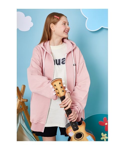 muahmuah(ムーアムーア)の「ワッペンロゴラインジップアップパーカー/ZIP UPフーディー(パーカー・レディース・ライトブルー/ブラック/ベージュ/グレー/ピンク/ブルー・FREE)」の13枚目の写真