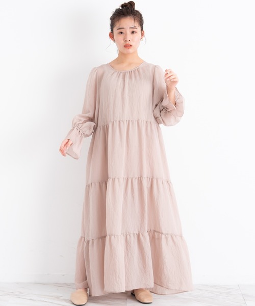 VANNIE U(ヴァニーユー)の「ふんわりティアードワンピース(ワンピース・レディース・ベージュ/ラベンダー・FREE)」の3枚目の写真