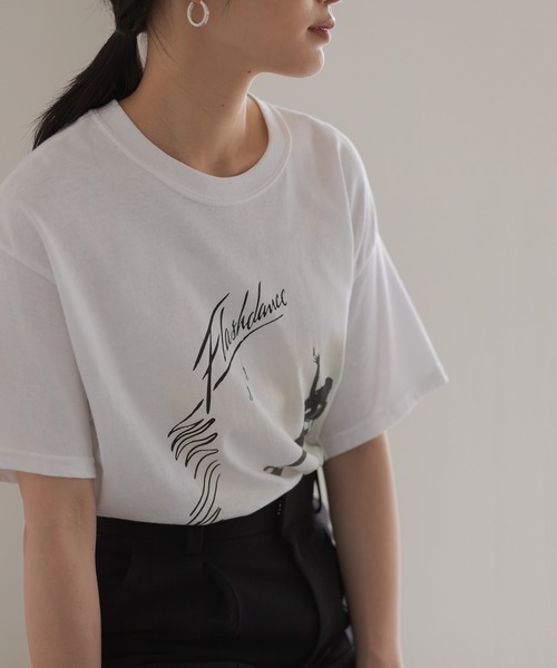 ADAM ET ROPE'(アダムエロペ)の「Flash dance Tシャツ(Tシャツ/カットソー・レディース・ブラック/ホワイト・FREE)」の10枚目の写真