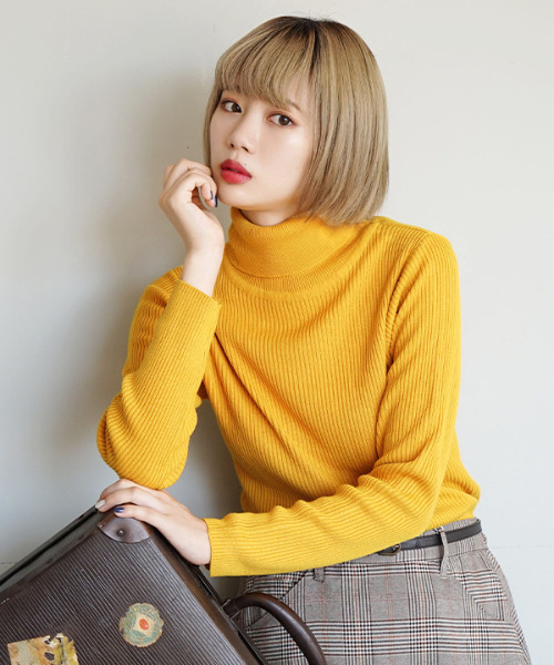 zootie（ズーティー）の「チクチクしない リブニット［タートルネック］（ニット/セーター・レディース・ブラック/ミント/アイボリー/杢グレー/ベージュ系その他/ダークオリーブ/ブラウン系その他/マスタード/ラベンダー/ブルー/ブラウン系その他2/チャコールグレー/グリーン/ターコイズブルー/ベージュ系その他2/レッド/ケリーグリーン/フューシャピンク/ライトピンク/イエロー・L/M/LL）」の17枚目の写真