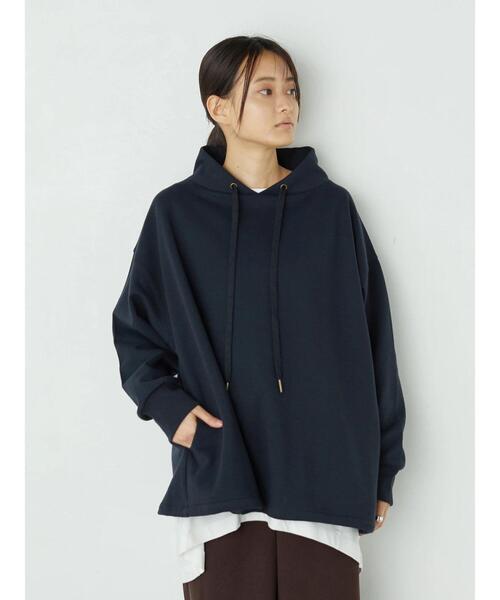 AMERICAN HOLIC（アメリカンホリック）の「スタンドカラー裾ドロスト裏毛プルオーバー　＊（Tシャツ/カットソー・レディース・ライトグレー/ベージュ/モカ/ネイビー・L/M）」の14枚目の写真