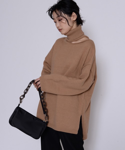 ECRIRE(エクリール)の「カットオフタートル(Tシャツ/カットソー・レディース・ブラック/キャメル・フリー)」の1枚目の写真