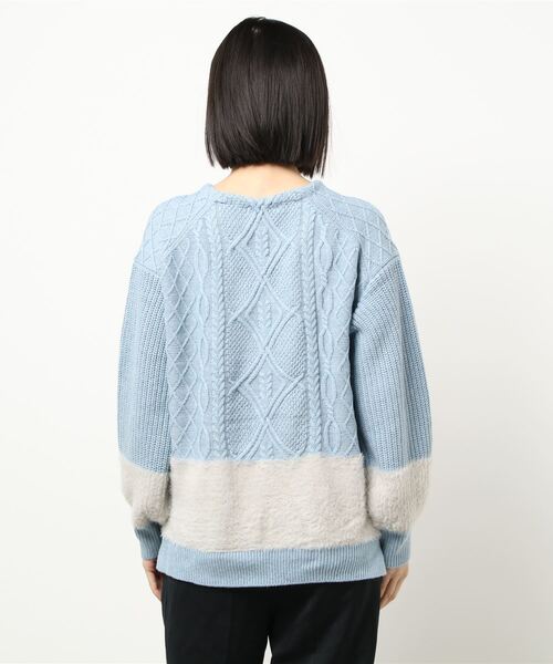 PICCIN（ピッチン）の「ケーブル+フェザーVネックニット（ニット/セーター・レディース・ベージュ/サックスブルー/アイボリー・M）」の14枚目の写真