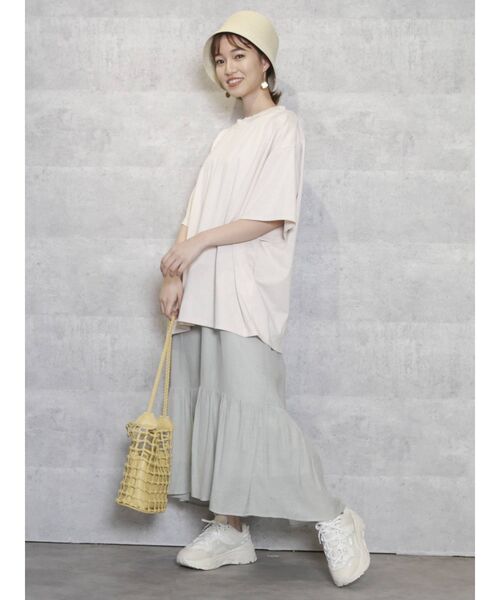 dazzlin（ダズリン）の「フォトメッセージオーバーTシャツ（Tシャツ/カットソー・レディース・グレー/オフホワイト/ベージュ/オレンジ・FREE）」の22枚目の写真