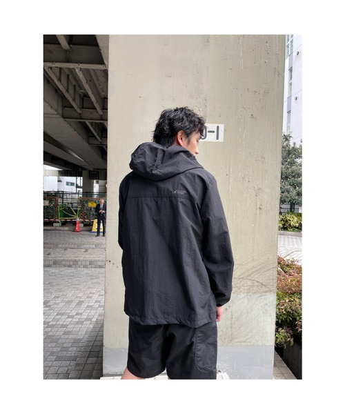 KANGOL（カンゴール）の「＜KANGOL　SPORT／カンゴールスポーツ＞はっ水軽量マウンテンパーカー（マウンテンパーカー・メンズ・カーキ/ブラック・X-LARGE/LARGE/MEDIUM）」の6枚目の写真