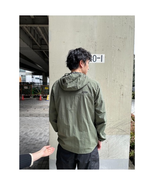 KANGOL（カンゴール）の「＜KANGOL　SPORT／カンゴールスポーツ＞はっ水軽量マウンテンパーカー（マウンテンパーカー・メンズ・カーキ/ブラック・X-LARGE/LARGE/MEDIUM）」の9枚目の写真