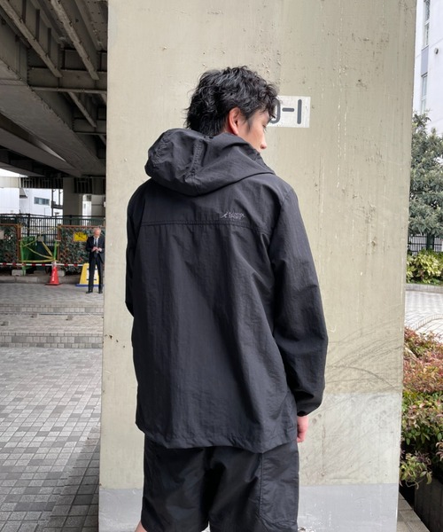 KANGOL（カンゴール）の「＜KANGOL　SPORT／カンゴールスポーツ＞はっ水軽量マウンテンパーカー（マウンテンパーカー・メンズ・カーキ/ブラック・X-LARGE/LARGE/MEDIUM）」の13枚目の写真