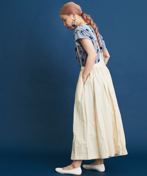 eiπe （イーペ）の「eiπe カーネーションジャカード　フレンチプルオーバー（Tシャツ/カットソー・レディース・レッド/ブルー・FREE）」の11枚目の写真