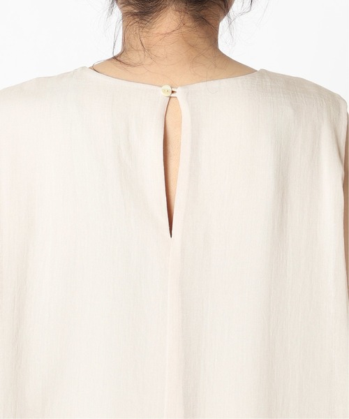 Noble（ノーブル）の「イレギュラーヘムチュニックブラウス◆（シャツ/ブラウス・レディース・オフホワイト/イエロー/ネイビー・FREE）」の20枚目の写真